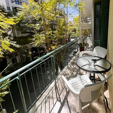 2 Bedrooms Center Apart Patras Buitenkant foto