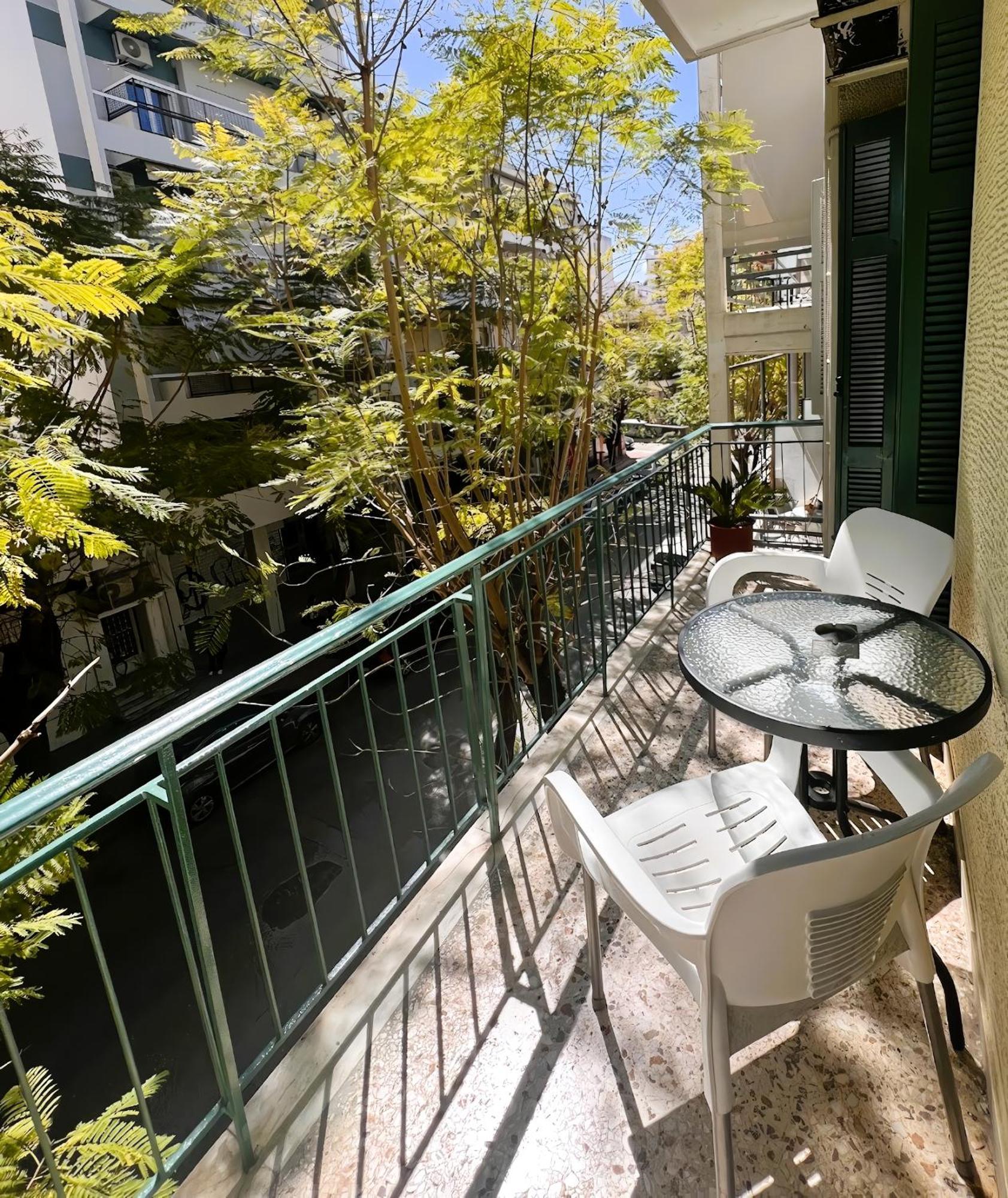 2 Bedrooms Center Appartement Patras